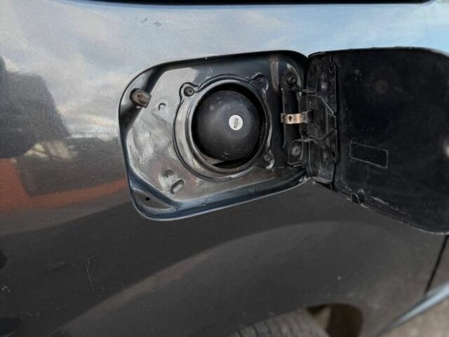 Серый Дачия Логан, объемом двигателя 1.5 л и пробегом 320 тыс. км за 4500 $, фото 16 на Automoto.ua