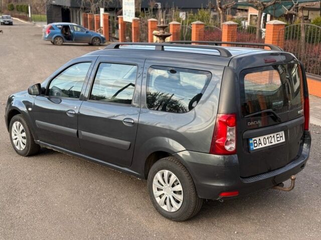 Серый Дачия Логан, объемом двигателя 1.5 л и пробегом 320 тыс. км за 4500 $, фото 6 на Automoto.ua