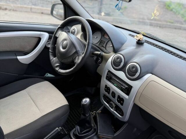 Серый Дачия Логан, объемом двигателя 1.5 л и пробегом 320 тыс. км за 4500 $, фото 14 на Automoto.ua