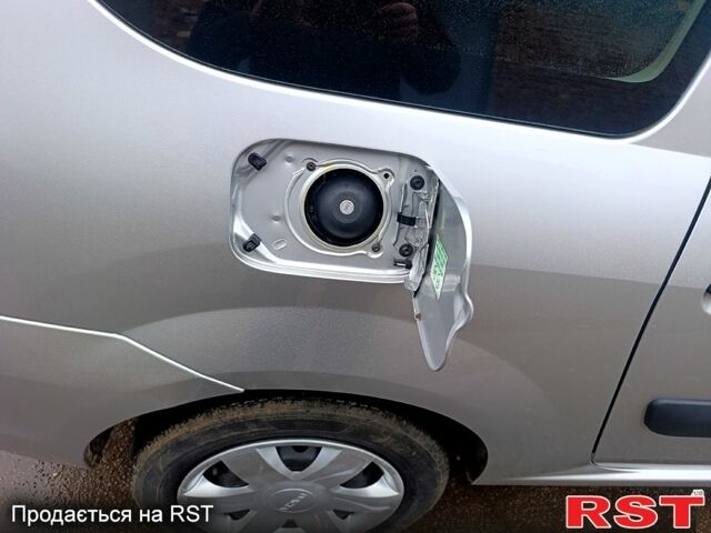 Сірий Дачія Logan, об'ємом двигуна 1.6 л та пробігом 160 тис. км за 5650 $, фото 8 на Automoto.ua