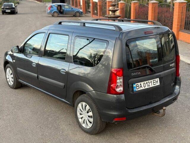 Серый Дачия Логан, объемом двигателя 1.5 л и пробегом 320 тыс. км за 4500 $, фото 9 на Automoto.ua