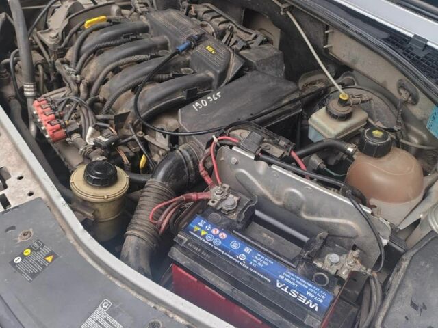 Сірий Дачія Logan, об'ємом двигуна 1.6 л та пробігом 245 тис. км за 4100 $, фото 15 на Automoto.ua