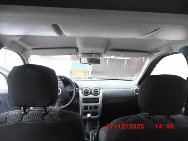 Серый Дачия Логан, объемом двигателя 1.6 л и пробегом 168 тыс. км за 6000 $, фото 13 на Automoto.ua