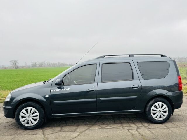 Сірий Дачія Logan, об'ємом двигуна 1.6 л та пробігом 78 тис. км за 8200 $, фото 3 на Automoto.ua