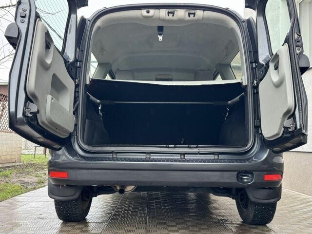 Серый Дачия Логан, объемом двигателя 1.6 л и пробегом 114 тыс. км за 6200 $, фото 7 на Automoto.ua