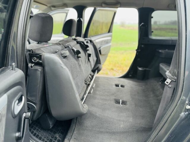 Сірий Дачія Logan, об'ємом двигуна 1.6 л та пробігом 78 тис. км за 8200 $, фото 11 на Automoto.ua