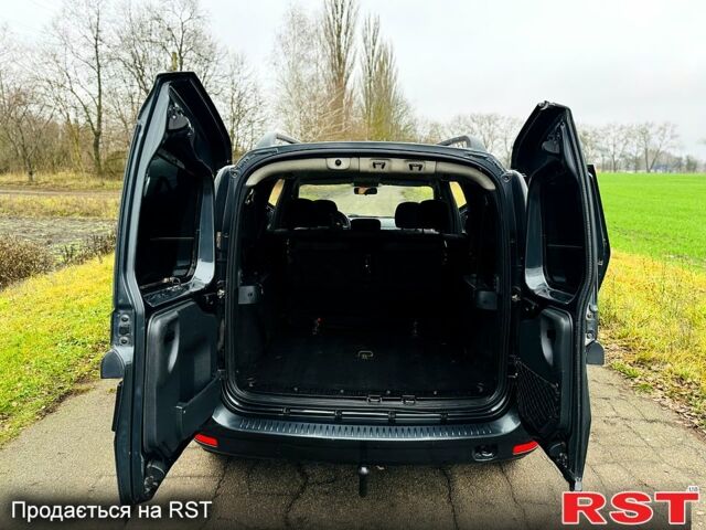 Сірий Дачія Logan, об'ємом двигуна 1.6 л та пробігом 78 тис. км за 8200 $, фото 12 на Automoto.ua