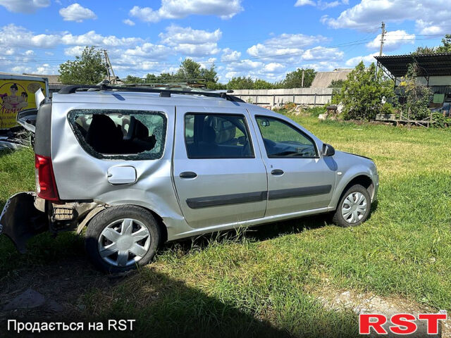 Серый Дачия Логан, объемом двигателя 1.5 л и пробегом 200 тыс. км за 1850 $, фото 1 на Automoto.ua