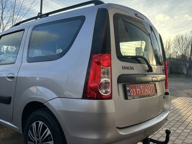 Серый Дачия Логан, объемом двигателя 1.6 л и пробегом 180 тыс. км за 5999 $, фото 4 на Automoto.ua