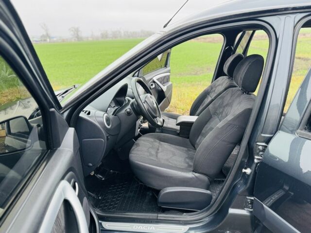 Сірий Дачія Logan, об'ємом двигуна 1.6 л та пробігом 78 тис. км за 8200 $, фото 7 на Automoto.ua