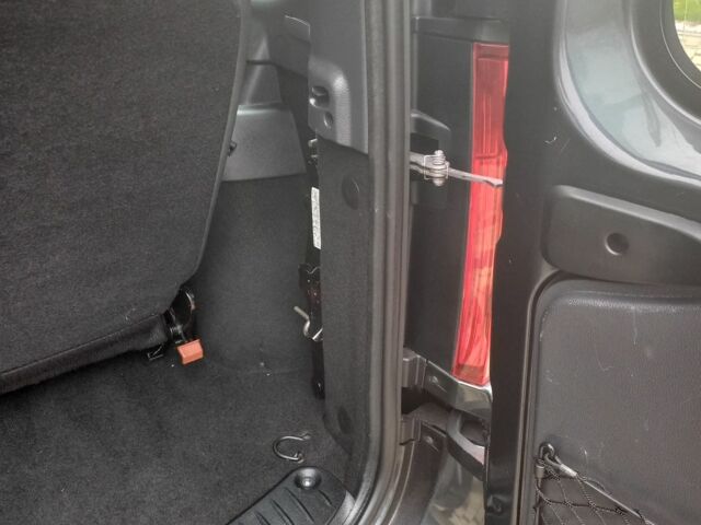 Сірий Дачія Logan, об'ємом двигуна 0 л та пробігом 190 тис. км за 6500 $, фото 6 на Automoto.ua