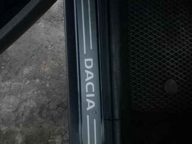 Серый Дачия Логан, объемом двигателя 1.6 л и пробегом 184 тыс. км за 6800 $, фото 6 на Automoto.ua