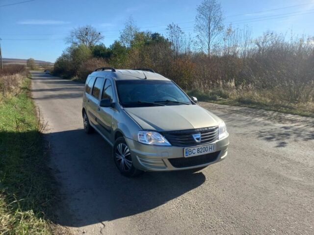 Дачія Logan 2011 у Перемышлянах на Automoto.ua Сірий Дачія Logan, об'ємом двигуна 1.6 л та пробігом 251 тис. км за 5100 $, фото 3 на Automoto.ua