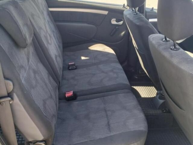 Серый Дачия Логан, объемом двигателя 1.6 л и пробегом 184 тыс. км за 6800 $, фото 18 на Automoto.ua