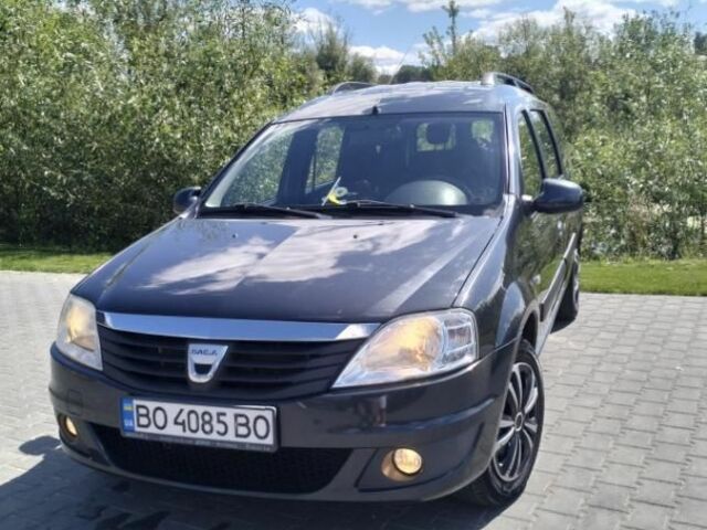 Серый Дачия Логан, объемом двигателя 1.6 л и пробегом 184 тыс. км за 6800 $, фото 1 на Automoto.ua