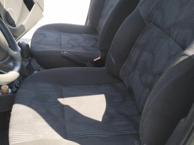 Серый Дачия Логан, объемом двигателя 1.6 л и пробегом 184 тыс. км за 6800 $, фото 21 на Automoto.ua