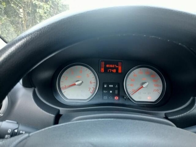 Серый Дачия Логан, объемом двигателя 1.6 л и пробегом 184 тыс. км за 6800 $, фото 16 на Automoto.ua