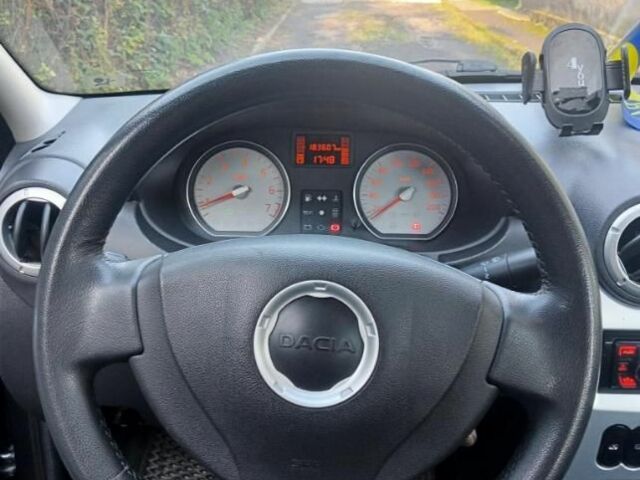 Серый Дачия Логан, объемом двигателя 1.6 л и пробегом 184 тыс. км за 6800 $, фото 14 на Automoto.ua