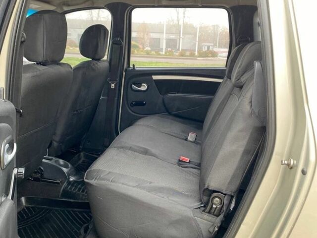 Сірий Дачія Logan, об'ємом двигуна 1.5 л та пробігом 190 тис. км за 6500 $, фото 11 на Automoto.ua