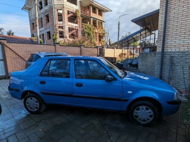 Синий Дачия Логан, объемом двигателя 1.4 л и пробегом 105 тыс. км за 2300 $, фото 3 на Automoto.ua