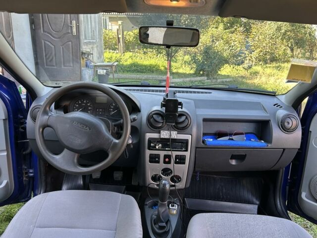 Синій Дачія Logan, об'ємом двигуна 0 л та пробігом 1000 тис. км за 4500 $, фото 6 на Automoto.ua