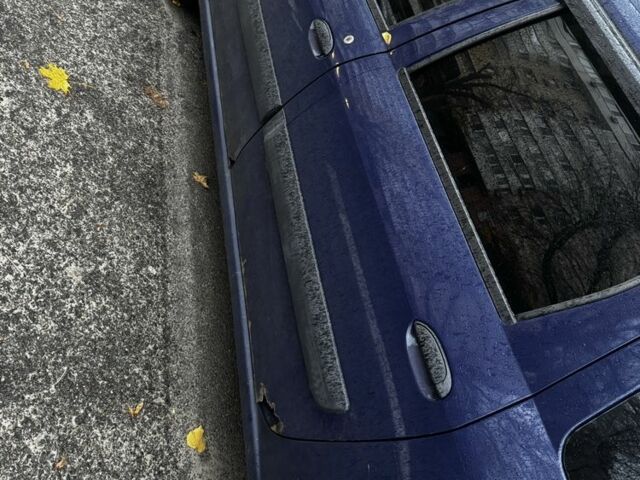 Дачия Логан 2008 в Киеве на Automoto.ua Синий Дачия Логан, объемом двигателя 1.5 л и пробегом 280 тыс. км за 3800 $, фото 4 на Automoto.ua