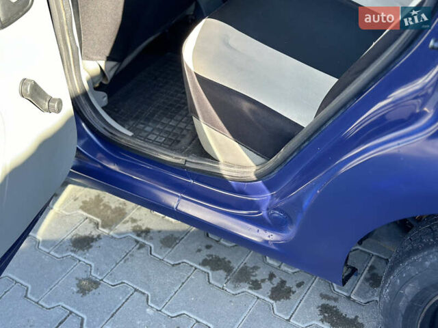 Синій Дачія Logan, об'ємом двигуна 1.39 л та пробігом 370 тис. км за 1199 $, фото 22 на Automoto.ua