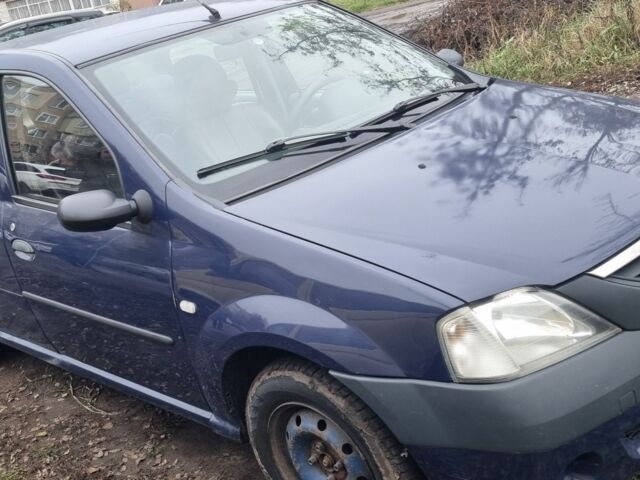 Синий Дачия Логан, объемом двигателя 1.6 л и пробегом 296 тыс. км за 2400 $, фото 3 на Automoto.ua