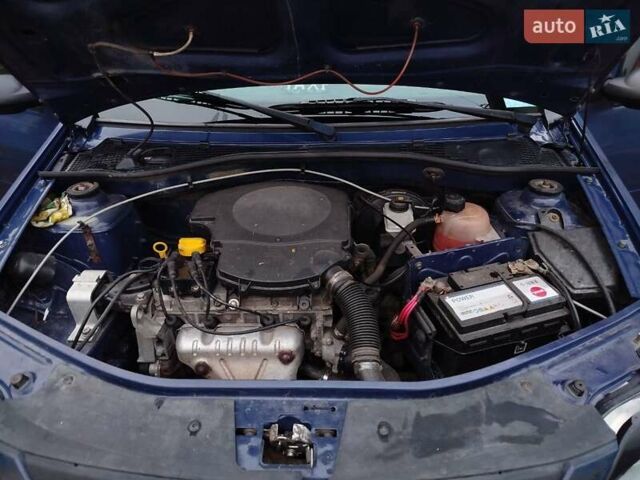 Синий Дачия Логан, объемом двигателя 1.4 л и пробегом 379 тыс. км за 2800 $, фото 4 на Automoto.ua