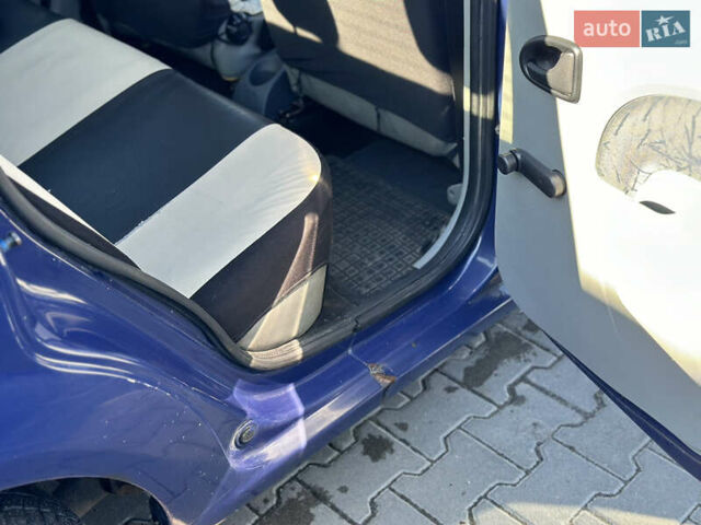 Синій Дачія Logan, об'ємом двигуна 1.39 л та пробігом 370 тис. км за 1199 $, фото 18 на Automoto.ua