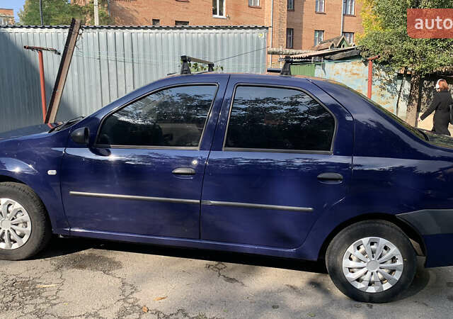 Синий Дачия Логан, объемом двигателя 1.39 л и пробегом 262 тыс. км за 3400 $, фото 2 на Automoto.ua