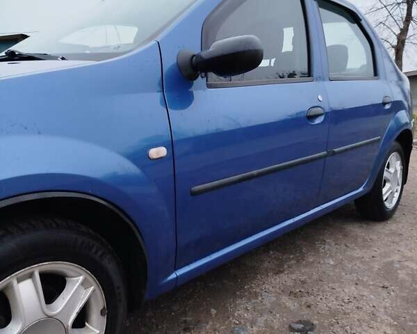 Синій Дачія Logan, об'ємом двигуна 1.6 л та пробігом 175 тис. км за 3600 $, фото 4 на Automoto.ua