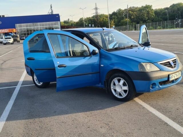 Синий Дачия Логан, объемом двигателя 1.6 л и пробегом 260 тыс. км за 3300 $, фото 11 на Automoto.ua