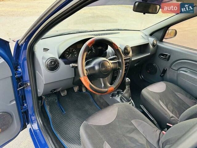 Синий Дачия Логан, объемом двигателя 1.39 л и пробегом 200 тыс. км за 2500 $, фото 15 на Automoto.ua