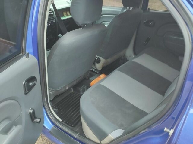 Синій Дачія Logan, об'ємом двигуна 1.4 л та пробігом 200 тис. км за 3400 $, фото 3 на Automoto.ua