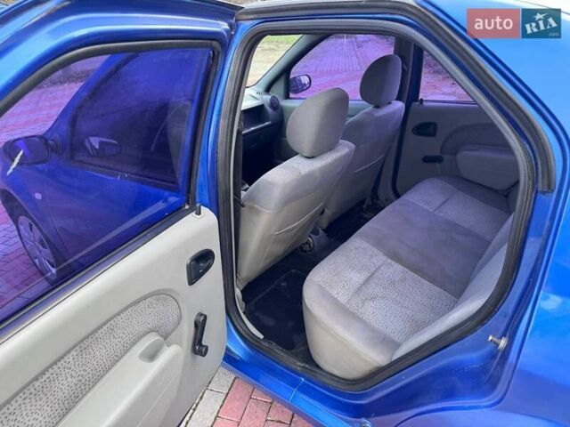 Синій Дачія Logan, об'ємом двигуна 1.6 л та пробігом 250 тис. км за 2200 $, фото 9 на Automoto.ua