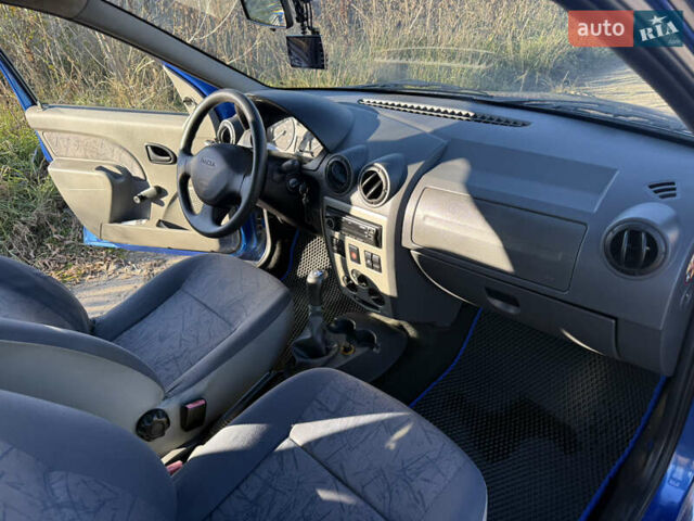 Синий Дачия Логан, объемом двигателя 1.39 л и пробегом 155 тыс. км за 4000 $, фото 12 на Automoto.ua