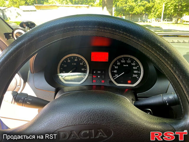 Синий Дачия Логан, объемом двигателя 1.4 л и пробегом 176 тыс. км за 3100 $, фото 9 на Automoto.ua