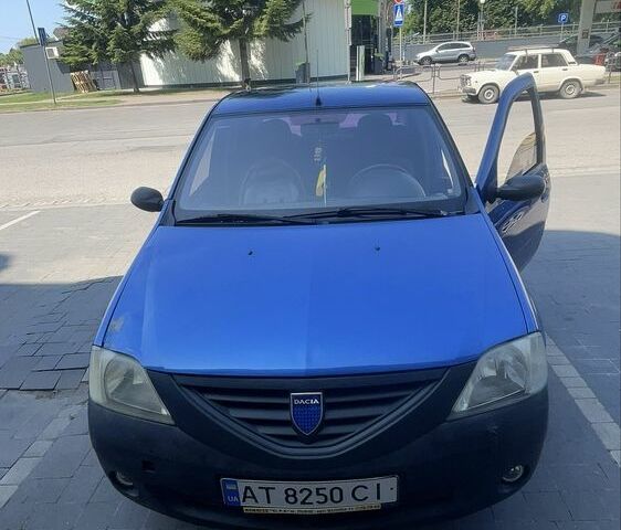 Синий Дачия Логан, объемом двигателя 1.4 л и пробегом 155 тыс. км за 3100 $, фото 6 на Automoto.ua