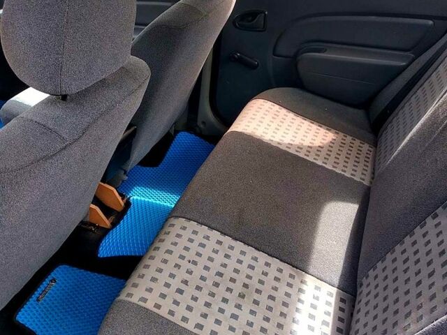 Синій Дачія Logan, об'ємом двигуна 1.4 л та пробігом 170 тис. км за 3600 $, фото 3 на Automoto.ua