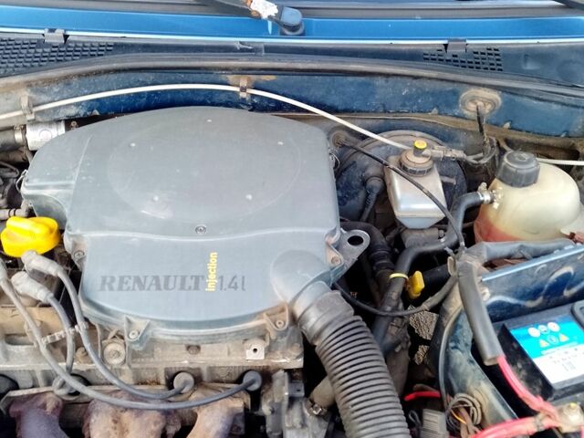 Синій Дачія Logan, об'ємом двигуна 1.4 л та пробігом 270 тис. км за 2899 $, фото 2 на Automoto.ua