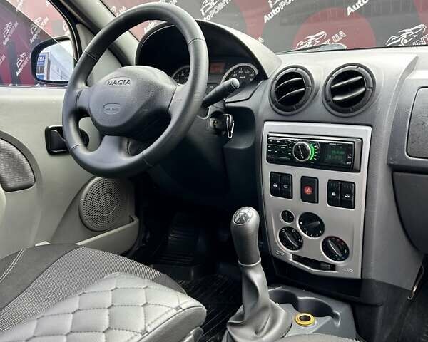 Синий Дачия Логан, объемом двигателя 1.6 л и пробегом 208 тыс. км за 4650 $, фото 22 на Automoto.ua