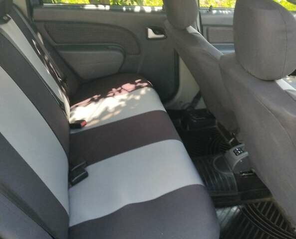Дачия Логан 2007 в Луцке на Automoto.ua Синий Дачия Логан, объемом двигателя 1.6 л и пробегом 240 тыс. км за 4100 $, фото 21 на Automoto.ua