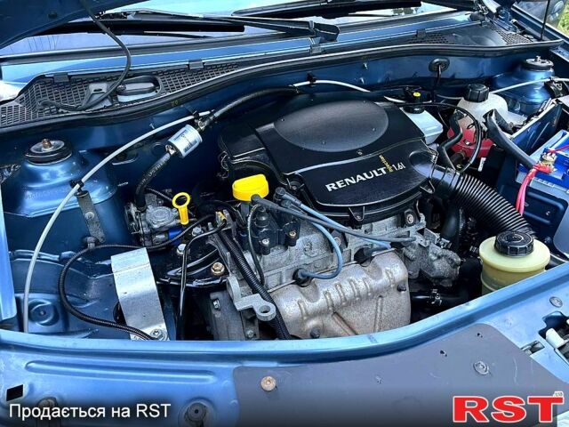 Синий Дачия Логан, объемом двигателя 1.6 л и пробегом 167 тыс. км за 3950 $, фото 7 на Automoto.ua