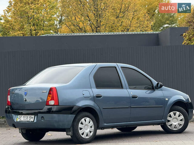 Синий Дачия Логан, объемом двигателя 1.6 л и пробегом 210 тыс. км за 3250 $, фото 2 на Automoto.ua