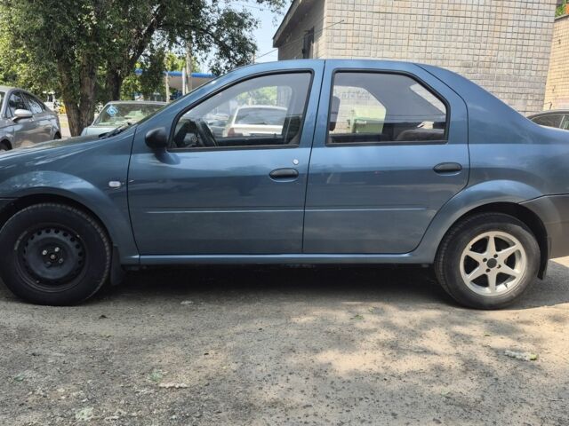 Синій Дачія Logan, об'ємом двигуна 1.4 л та пробігом 208 тис. км за 2850 $, фото 4 на Automoto.ua