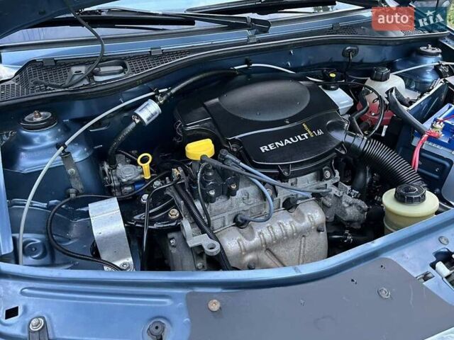 Синий Дачия Логан, объемом двигателя 1.6 л и пробегом 167 тыс. км за 3800 $, фото 3 на Automoto.ua