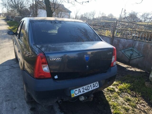 Синій Дачія Logan, об'ємом двигуна 1.4 л та пробігом 250 тис. км за 2700 $, фото 7 на Automoto.ua