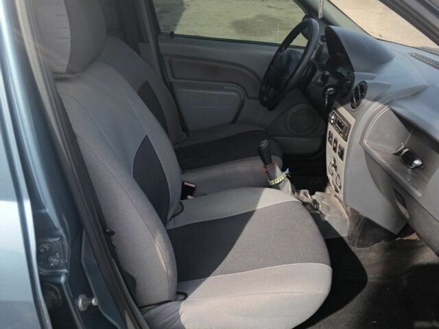 Синій Дачія Logan, об'ємом двигуна 1.5 л та пробігом 180 тис. км за 3800 $, фото 1 на Automoto.ua