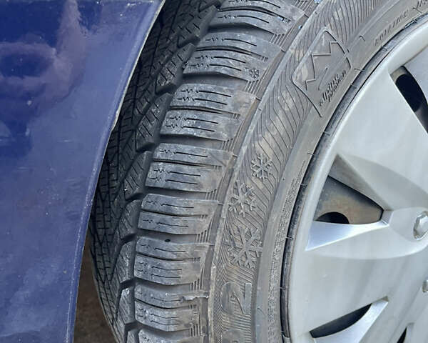 Синій Дачія Logan, об'ємом двигуна 1.39 л та пробігом 314 тис. км за 1650 $, фото 6 на Automoto.ua